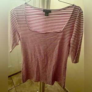 Cute white and lavender striped top
